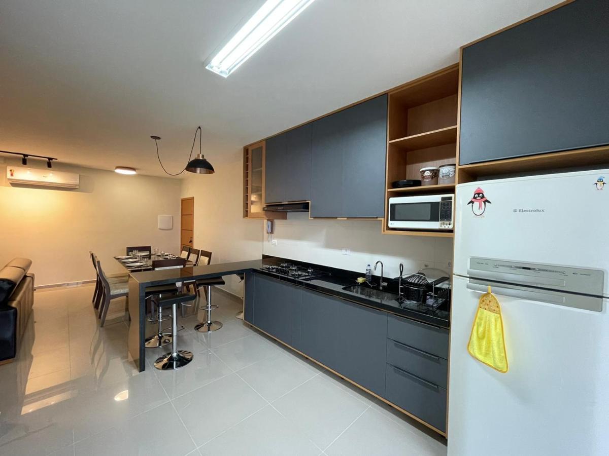 Апартаменты Apartamento Com Piscina No Centro Убатуба Экстерьер фото