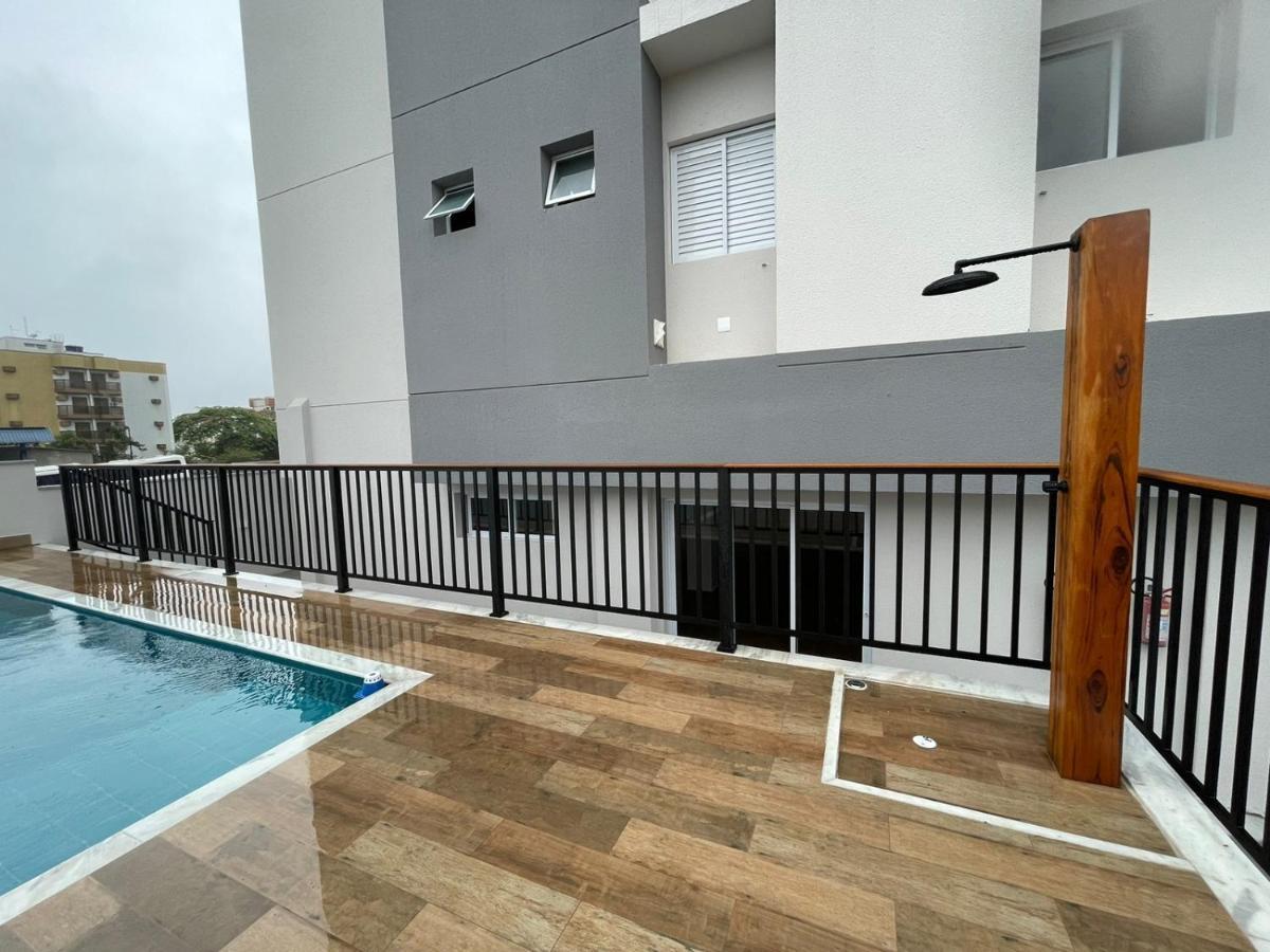 Апартаменты Apartamento Com Piscina No Centro Убатуба Экстерьер фото