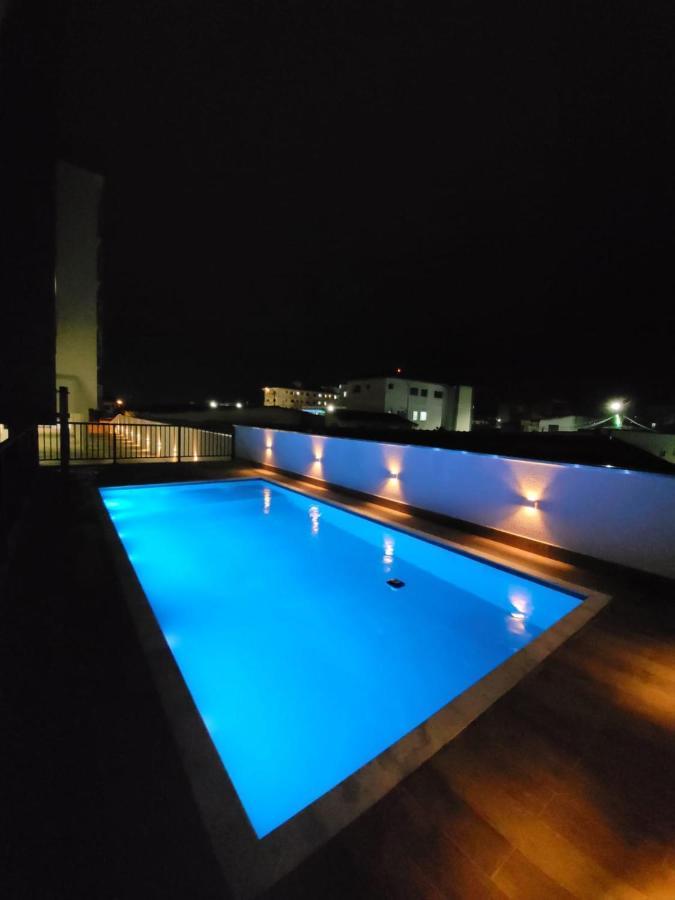 Апартаменты Apartamento Com Piscina No Centro Убатуба Экстерьер фото