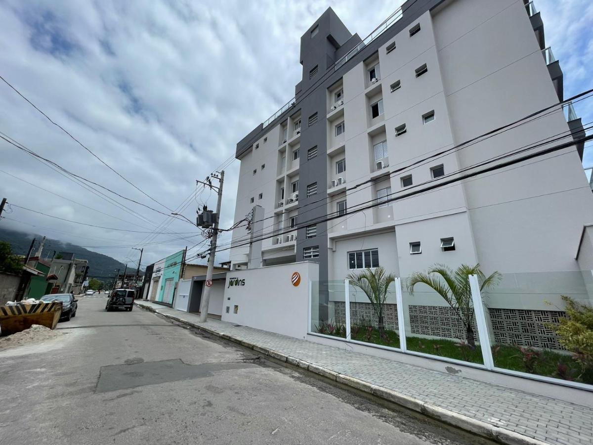 Апартаменты Apartamento Com Piscina No Centro Убатуба Экстерьер фото